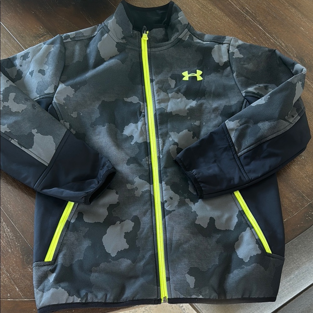 Under Armour Gray and Yellow Puffer Jacket